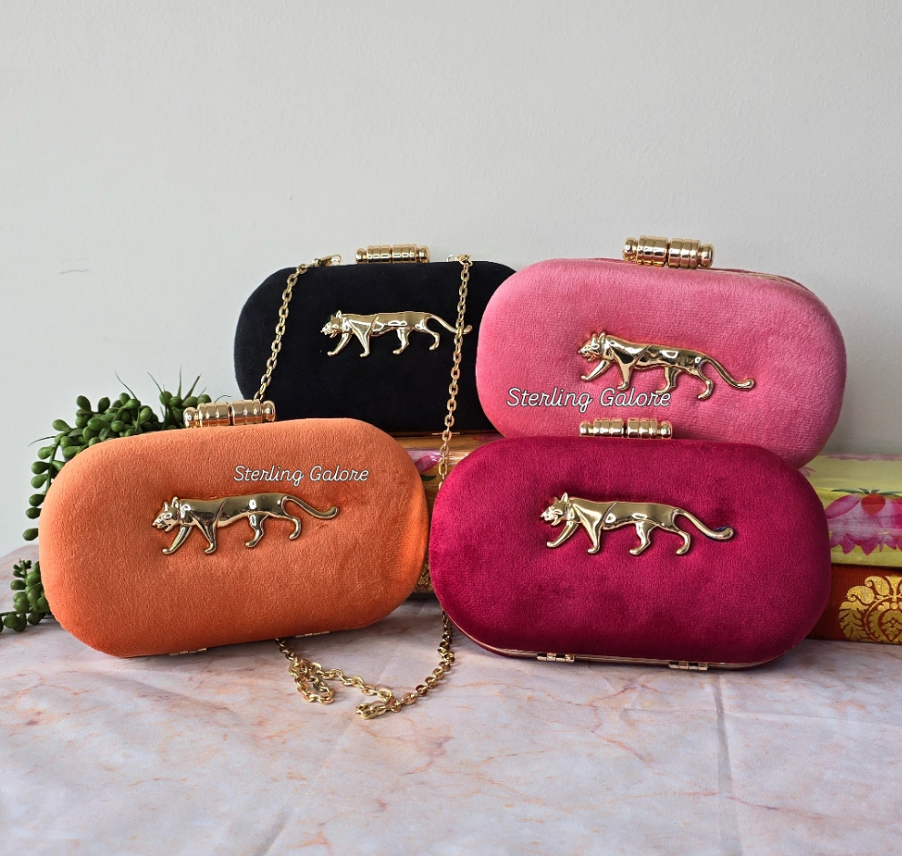 Sabya Clutch