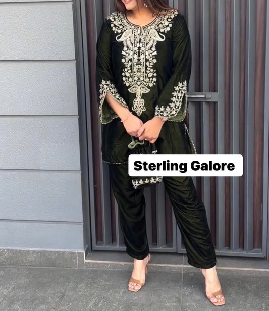 Velvet co ord set with potli bag