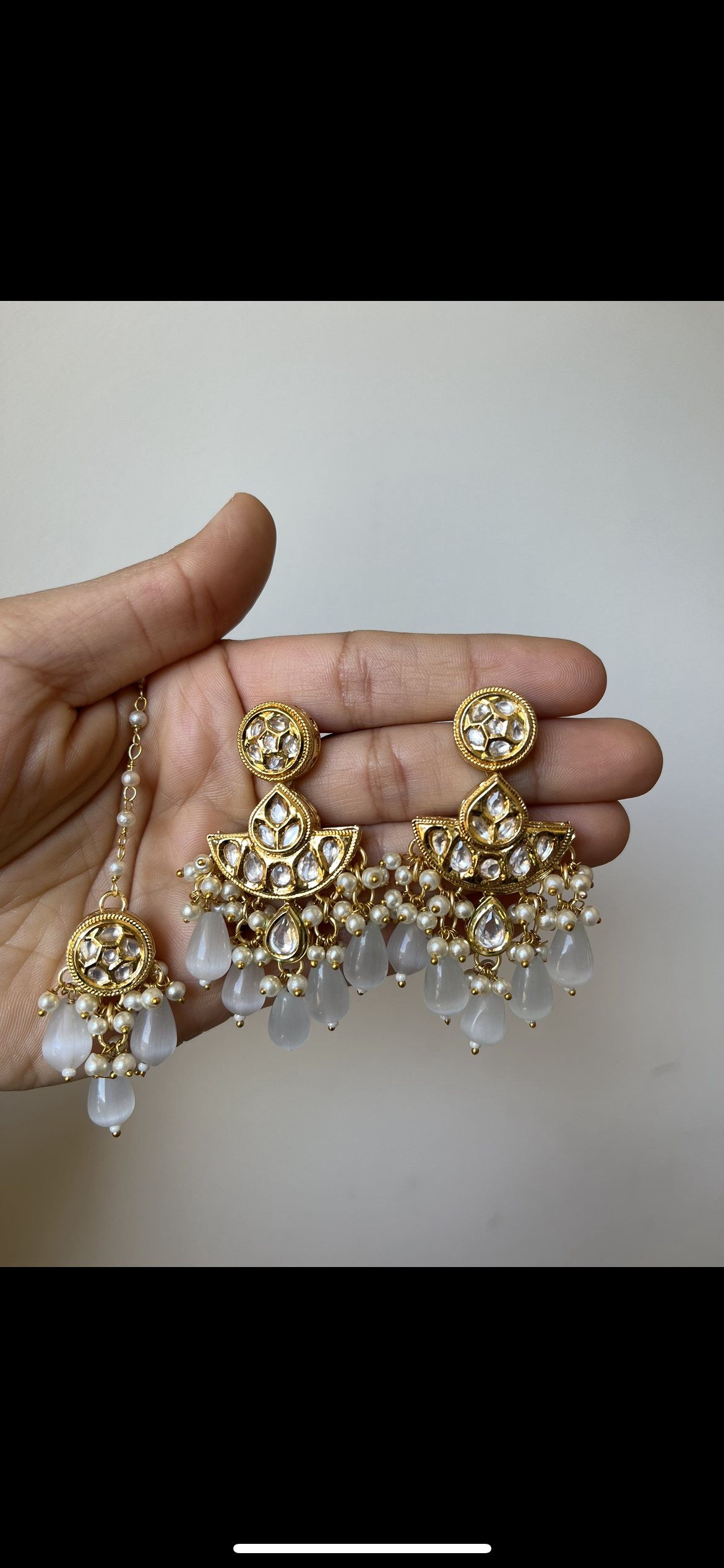 Sophia ( Crystal Kundan set)(Colours available)