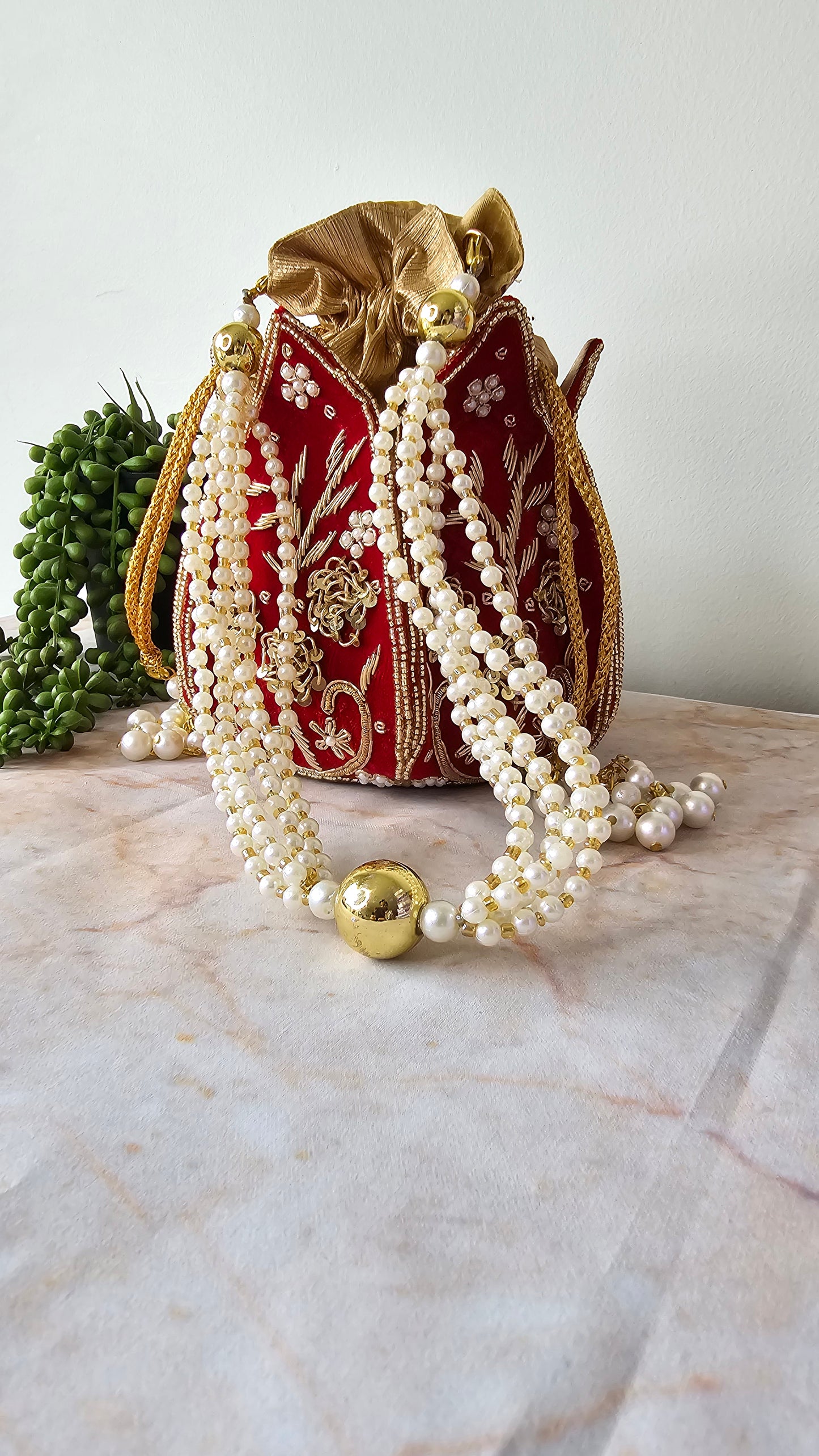 Lotus Potli style 1