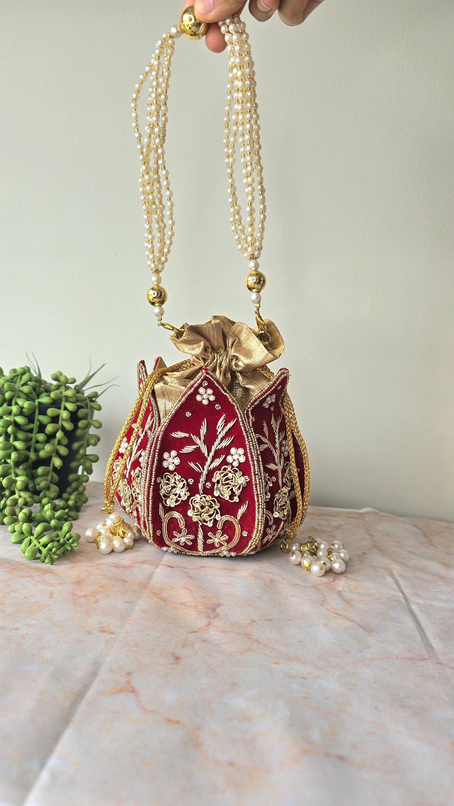 Lotus Potli style 1