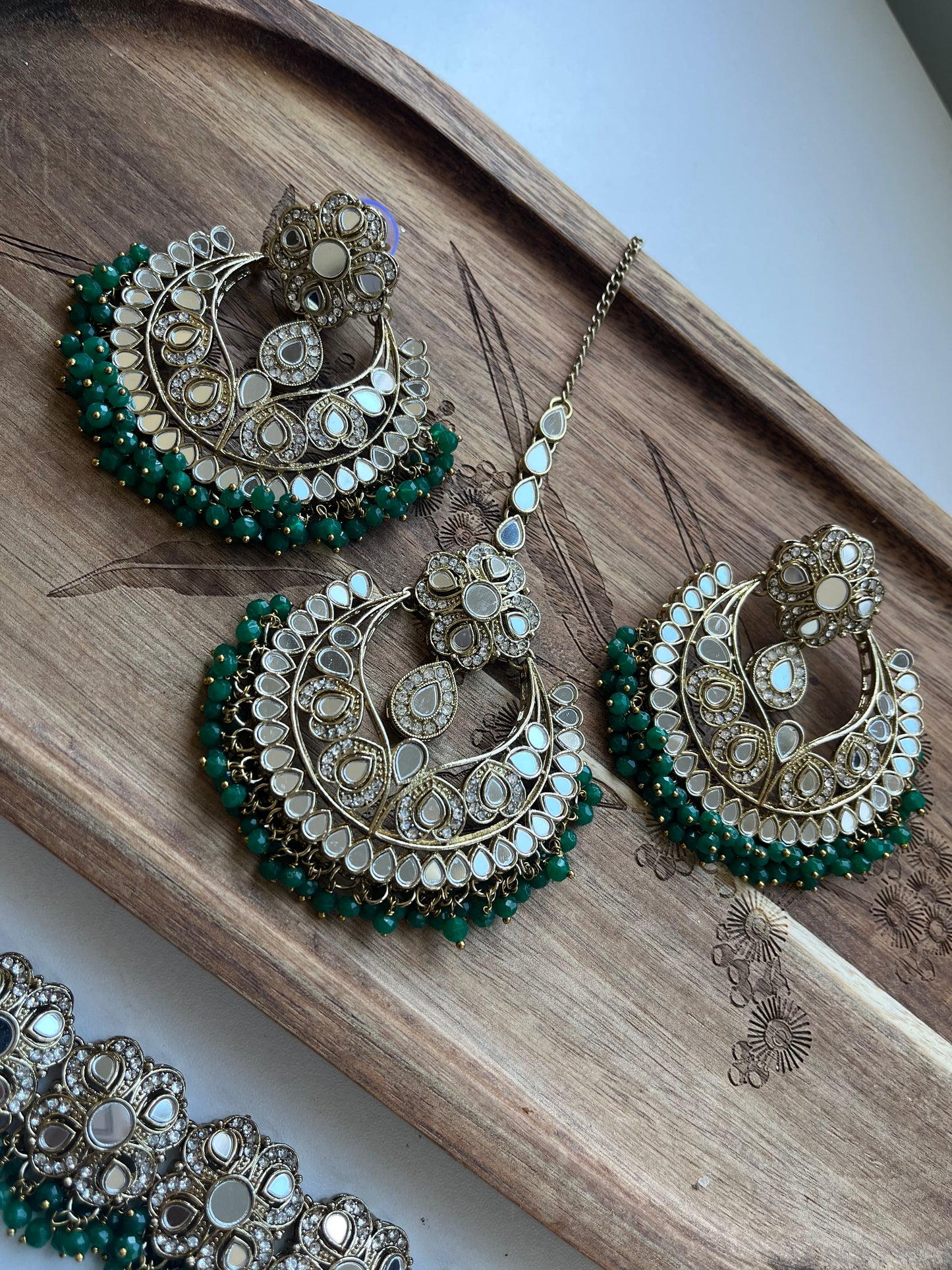 Maahi ( Colours Available)